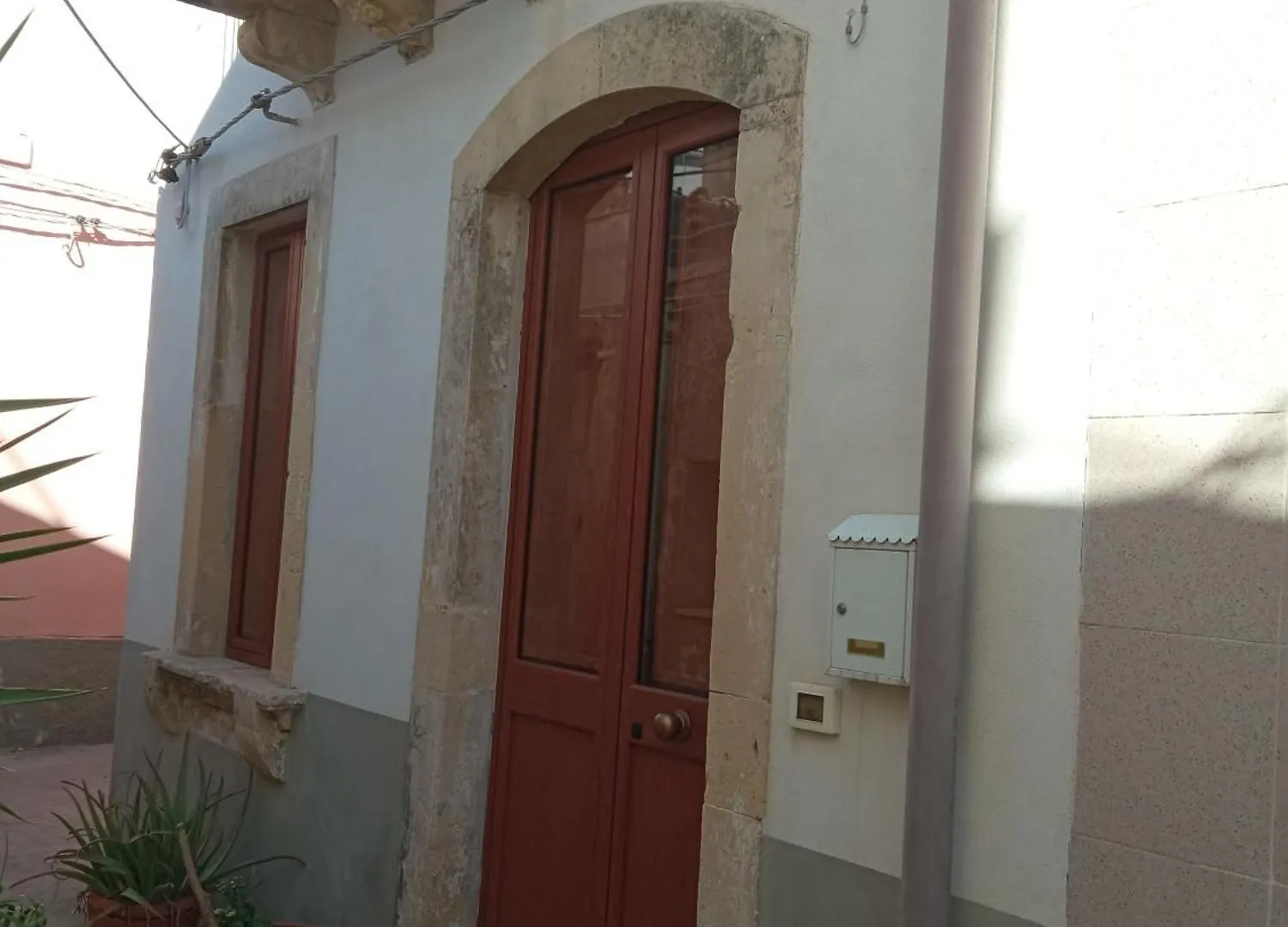 Casamore Augusta Holiday home